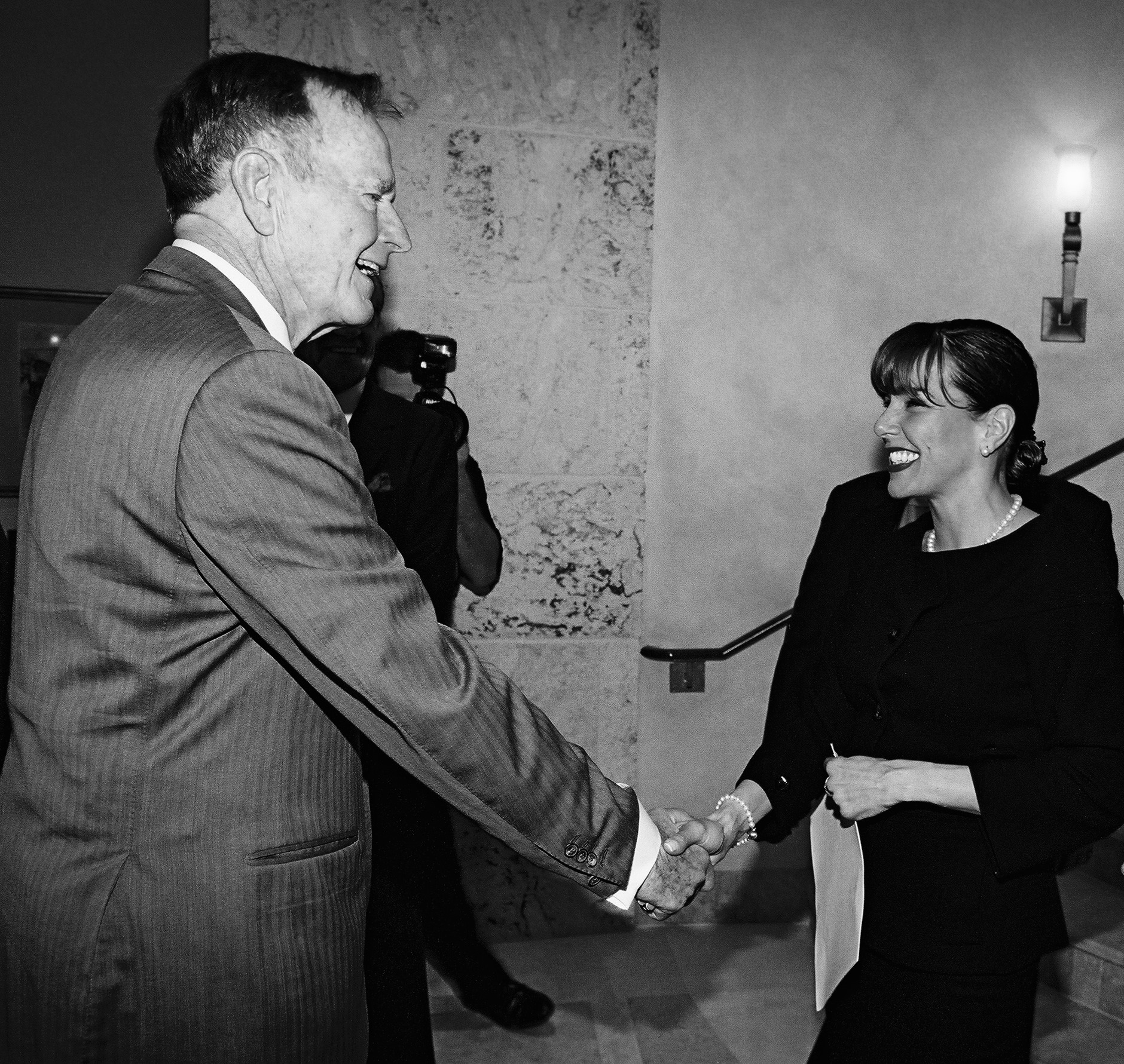 Arely Ruiz with George W. Bush at one of the events she organized.